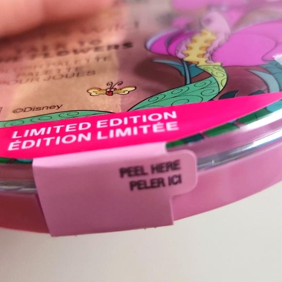 NEW! BLUSH PALETTE Wet n Wild Limitd Ed. Alice in Wonderland Disney - Picture 5 of 8